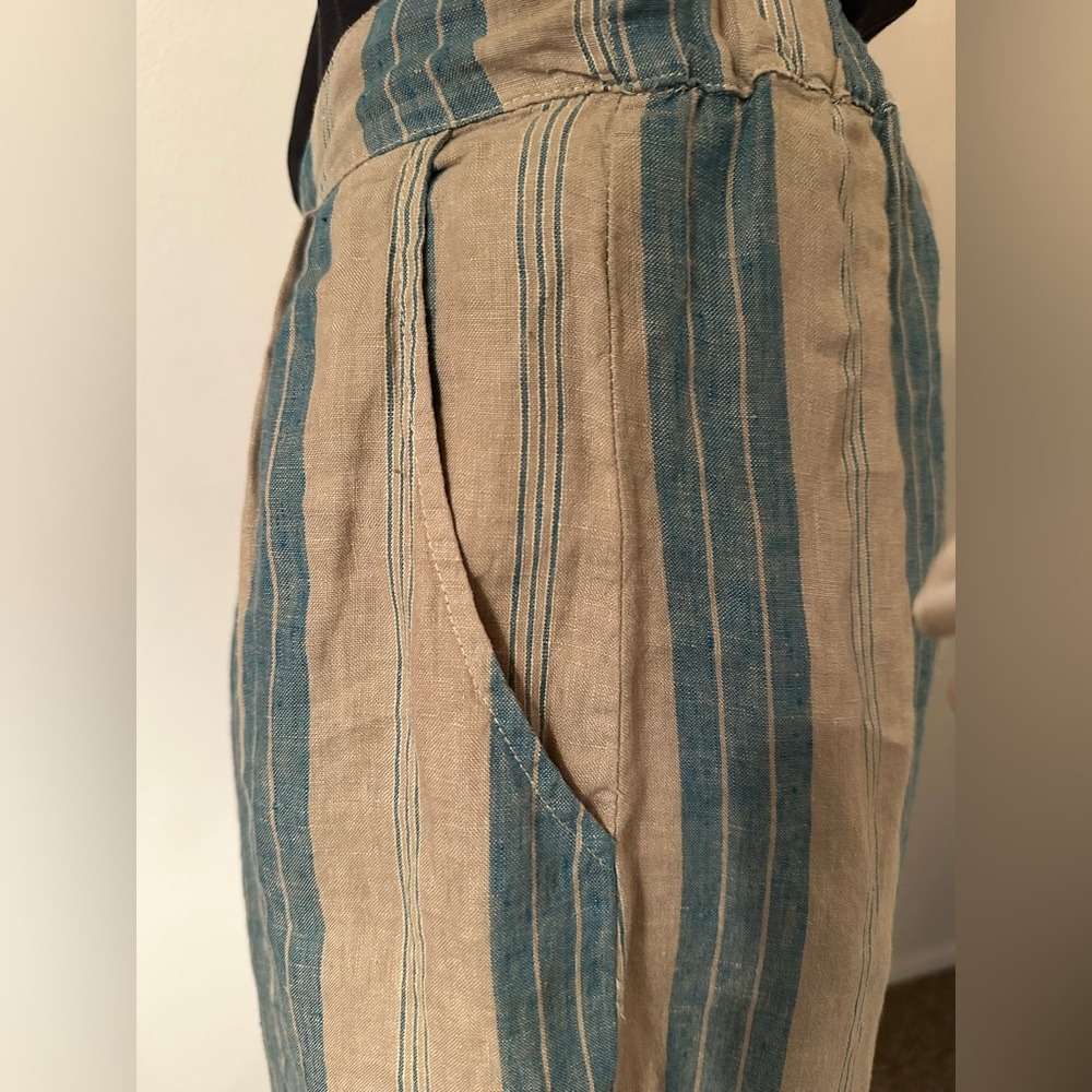 CP Shades | free people striped blue/tan linen shorts sz SMALL light & breezy - Picture 3 of 6
